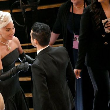 Rami Malek na 91. dodjeli nagrada Oscar imao je problema s leptir-mašnom - 1