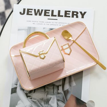 Šalica u obliku torbe s AliExpressa