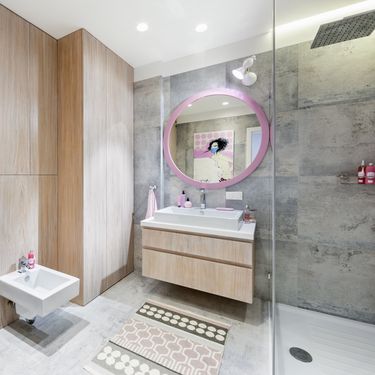 Veliko okruglo ogledalo u kupaonici - 9