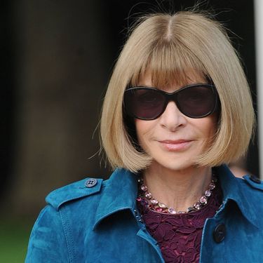 Bob frizura i sunčane naočale zaštitni su znak Anne Wintour