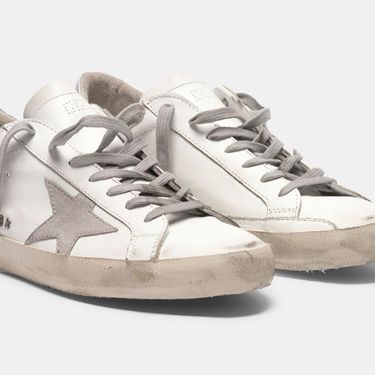 Dubrovačka street stylerica nosi tenisice brenda Golden Goose, model Super-Star