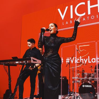 Džejla Ramović na svečanoj Vichyjevoj večeri