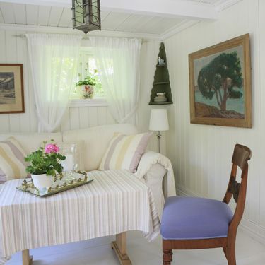 Kuća koja priziva proljeće i pršti vedrinom - 10