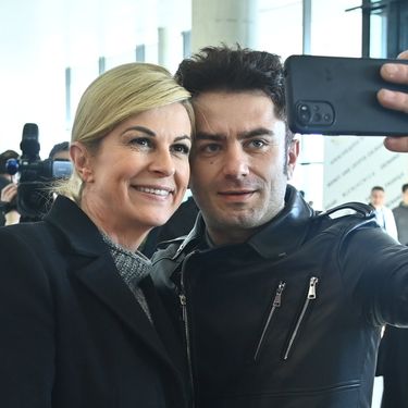 Kolinda Grabar Kitarović na dočeku rukometaša u zračnoj luci