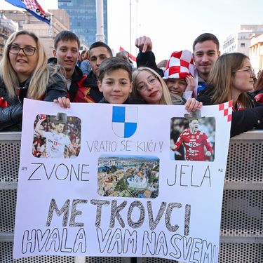 Poruke rukometašima na dočeku na Trgu bana Jelačića u Zagrebu - 6
