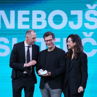 Zrinka Cvitešić na svečanoj dodjeli nagrada Vizionar godine - 3