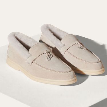 Loro Piana mokasine podstavljene krznom, 1850 eura - 2