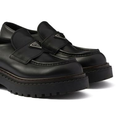 Mokasine s potpisom Prade