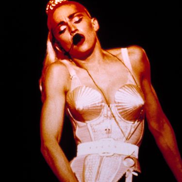 Madonna na turneji Blonde Ambition