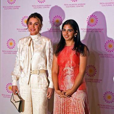 Elegantno izdanje kraljice Ranije