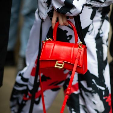 Crvena boja u street style izdanjima s Tjedana mode - 2