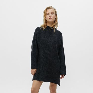 Pull&Bear, snižena s 25,99 na 19,99 eura (150,61 kn)