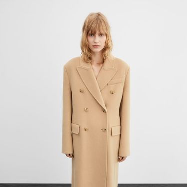 Mango, snižen sa 199,99 na 159,99 eura