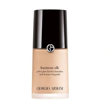 Armani Luminous Silk Foundation, 66,39 eura