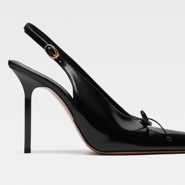 Salonke Cubisto brenda Jacquemus