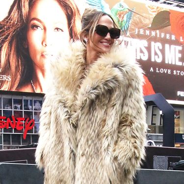 Jennifer Lopez u bundi