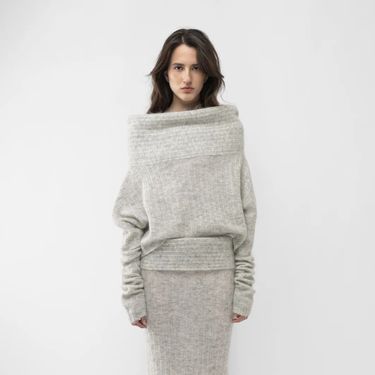 Pleteni set modne kuće Arakii