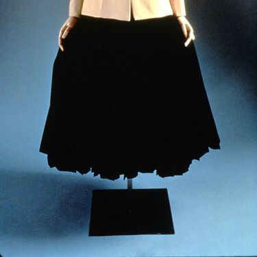 Sako i suknja iz Diorove prve kolekcije 1947. godine