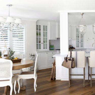 Kuhinje koje će se posebno svidjeti ljubiteljima kućnih druženja - 12