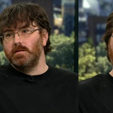 Amerikanac Michael Phillips kako razgovara o svom mikropenisu