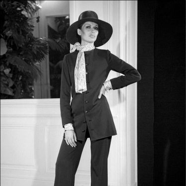 Kreacija Yvesa Sainta Laurenta