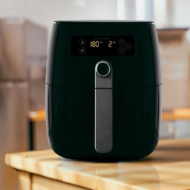 Friteza na vrući zrak i urnebesno pitanje