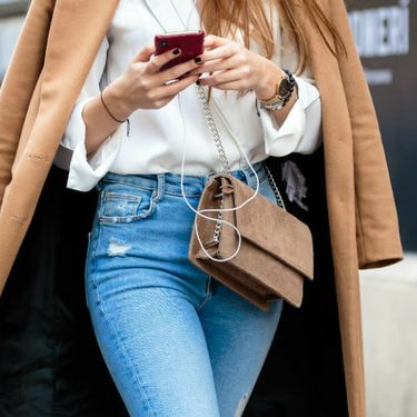 Klasične smeđe torbe uvijek nađu svoje mjesto u ormarima domaćih trendseterica