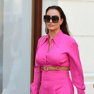 Ulična moda u Zagrebu u ružičastoj haljini i vrtoglavim štiklama - 1