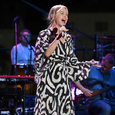 Danijela Martinović nosi haljinu brenda H&M