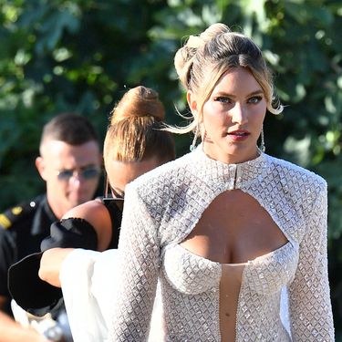 Mladenka Emina Durić u glamuroznoj vjenčanici - 6