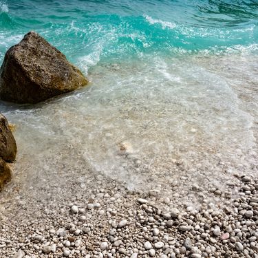 Uvala Mali bok na Cresu