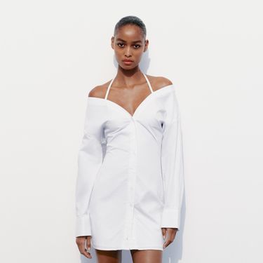 Nina Badrić nosi bijelu mini haljinu iz Zare