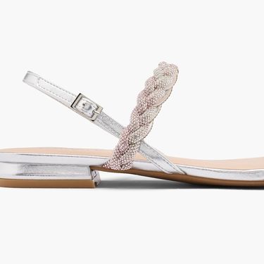 Deichmann, snižene s 34,99 na 17,49 eura