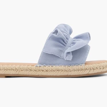 Graceland (Deichmann), 19,99 eura