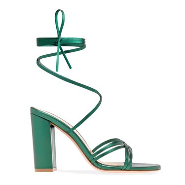 Gianvito Rossi Entada sa 750 na 450 eura