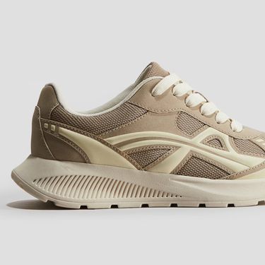 H&M, snižena cijena 13,99 eura (cijena prije sniženja 34,99 eura)