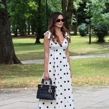Severina u haljini na točkice