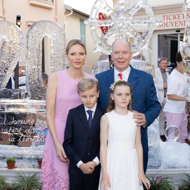 Princeza Charlene u ružičastoj haljini