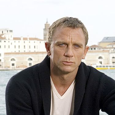 Daniel Craig