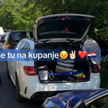 Parkirani automobili
