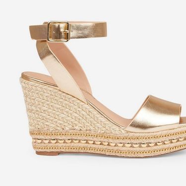 Špagerice koje vizualno izdužuju noge - 4