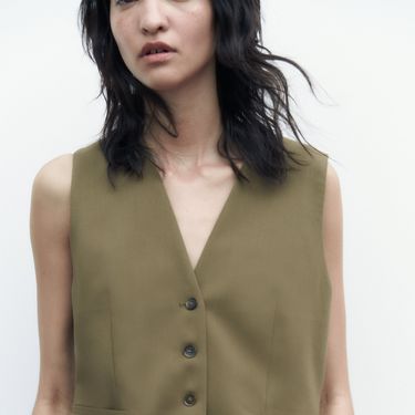 Cijena prsluka je 29,95 eura