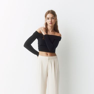 Pull&Bear, snižene s 22,99 na 15,99 eura