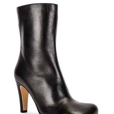 Čizme modne kuće Bottega Veneta