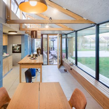 Kuća Nodi  Kuća Nodi autora Nikole Fabijanića i Jure Glasnovića