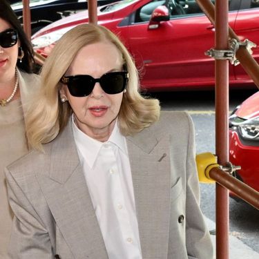 Jadranka Sloković u odijelu i natikačama 2025. - 4