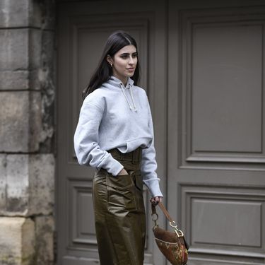 Transparentne natikače u street style izdanju s Tjedna mode