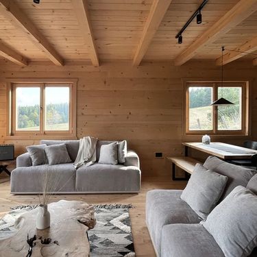 Kuća u planini stvorena za bijeg od vrućina