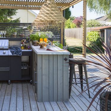 Ljetna kuhinja uvijek izgleda privlačno, zanimljivo i šarmantno - 6