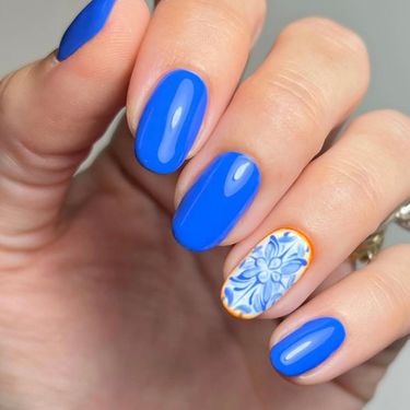 Manikura inspirirana Italijom